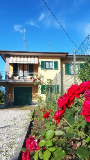 Appartamento in Villa con Idromassaggio a pochi minuti dal Lago Maggiore